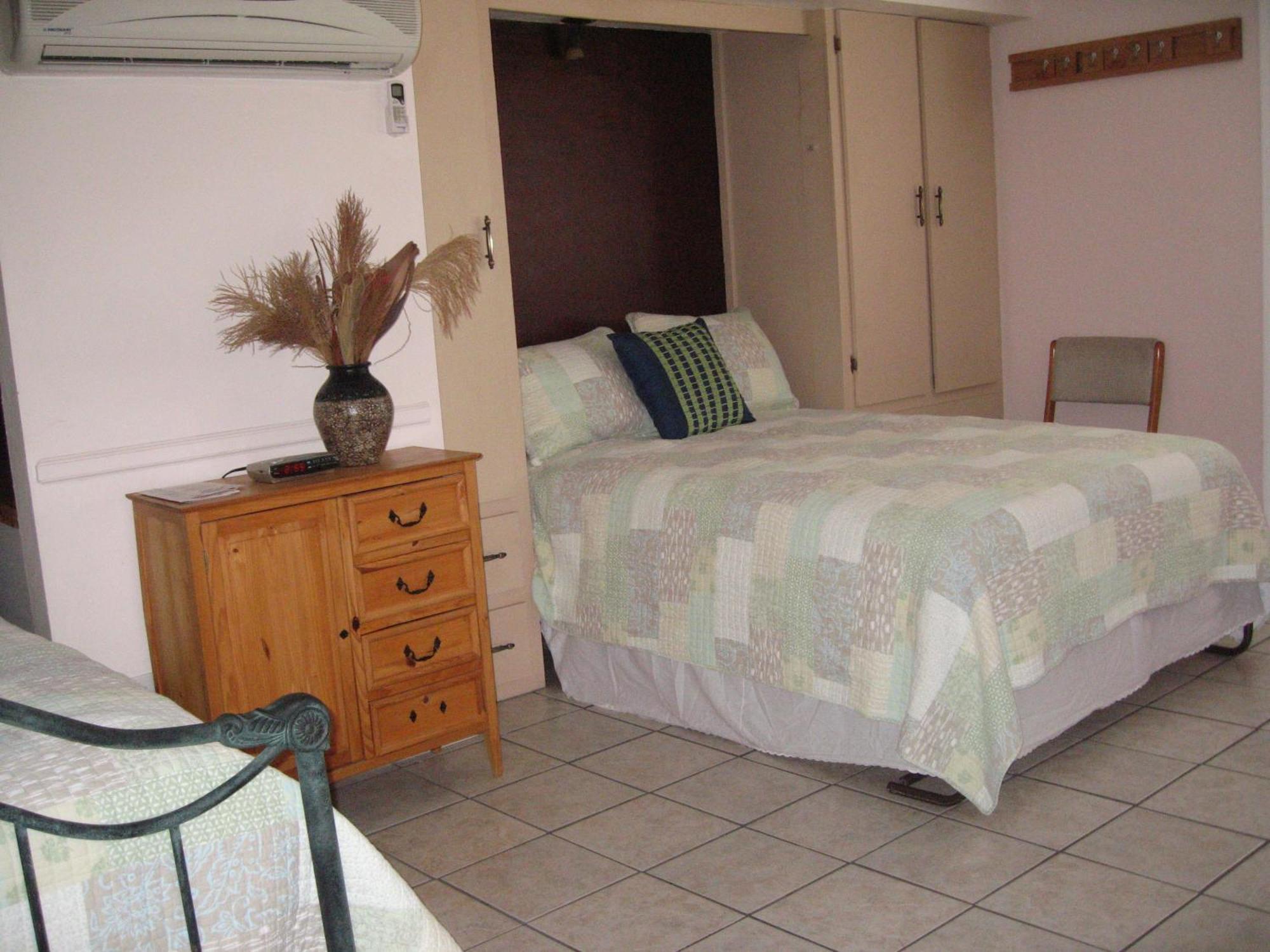Mon Ami Bed And Breakfast Тусон Екстериор снимка